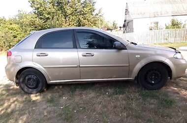 Хэтчбек Chevrolet Lacetti 2006 в Киеве