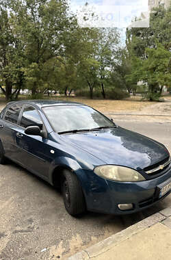 Хэтчбек Chevrolet Lacetti 2008 в Киеве