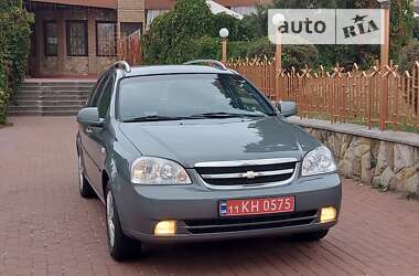 Универсал Chevrolet Lacetti 2010 в Киеве