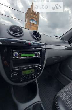 Универсал Chevrolet Lacetti 2010 в Киеве