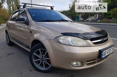 Хетчбек Chevrolet Lacetti 2006 в Миколаєві