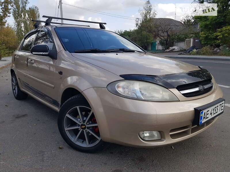 Хэтчбек Chevrolet Lacetti 2006 в Николаеве