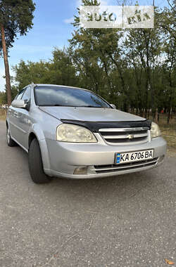 Седан Chevrolet Lacetti 2004 в Киеве