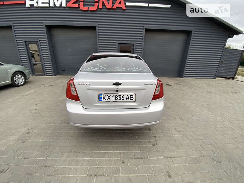 Седан Chevrolet Lacetti 2008 в Лозовой
