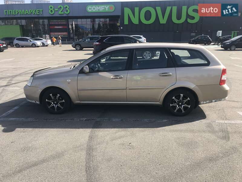 Универсал Chevrolet Lacetti 2005 в Киеве фото 5 Универсал Chevrolet Lacetti 2005 в Киеве