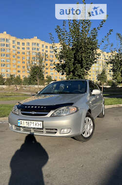 Хэтчбек Chevrolet Lacetti 2006 в Киеве