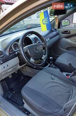 Хетчбек Chevrolet Lacetti 2007 в 