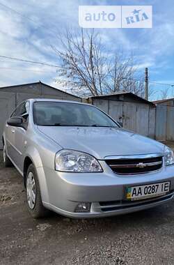 Седан Chevrolet Lacetti 2008 в Киеве