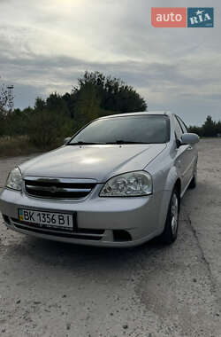 Седан Chevrolet Lacetti 2012 в Ровно