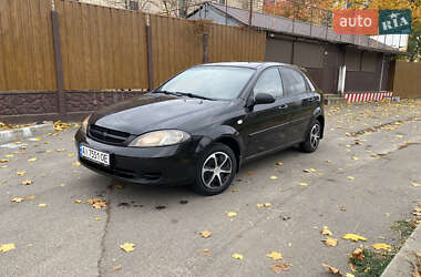 Хэтчбек Chevrolet Lacetti 2007 в Киеве