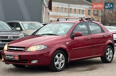 Хэтчбек Chevrolet Lacetti 2006 в Виннице