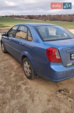 Седан Chevrolet Lacetti 2005 в Вольнянске