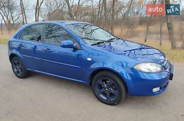 Хэтчбек Chevrolet Lacetti 2006 в Козельщине