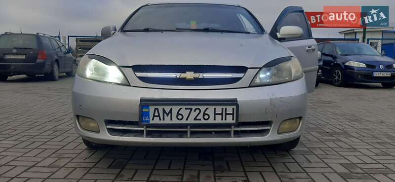 Хетчбек Chevrolet Lacetti 2005 в Хмельницькому