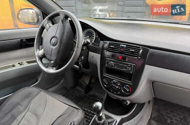 Седан Chevrolet Lacetti 2008 в Стрию