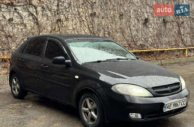 Хетчбек Chevrolet Lacetti 2006 в Дніпрі