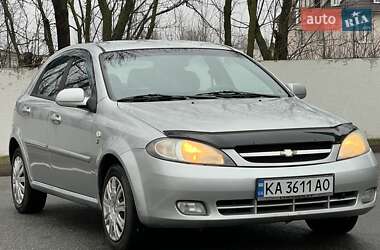 Хэтчбек Chevrolet Lacetti 2008 в Киеве