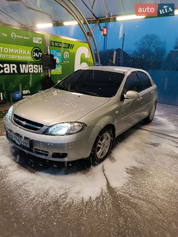 Хетчбек Chevrolet Lacetti 2005 в Кропивницькому