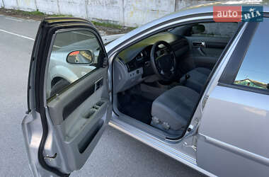 Седан Chevrolet Lacetti 2005 в Киеве