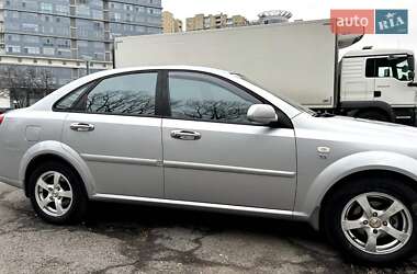 Седан Chevrolet Lacetti 2008 в Киеве