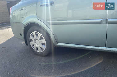 Седан Chevrolet Lacetti 2005 в  фото 9 Седан Chevrolet Lacetti 2005 в