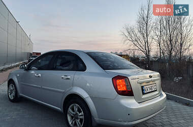 Седан Chevrolet Lacetti 2007 в Киеве