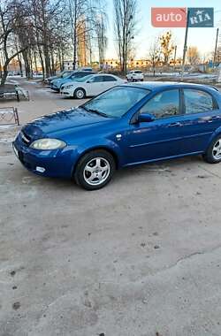 Хэтчбек Chevrolet Lacetti 2008 в Житомире