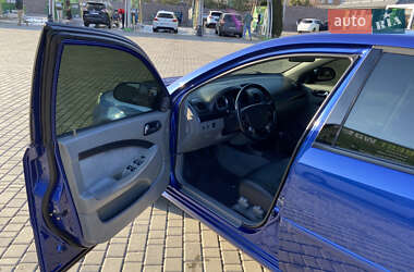 Хетчбек Chevrolet Lacetti 2006 в Кропивницькому