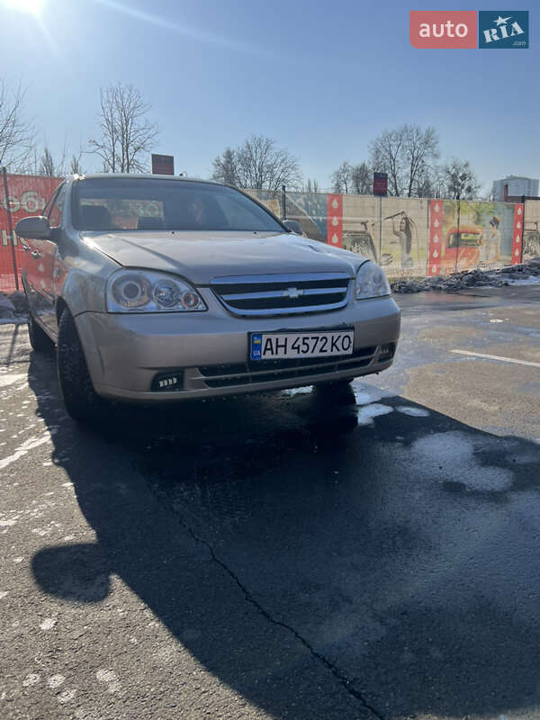 Седан Chevrolet Lacetti 2012 в Киеве