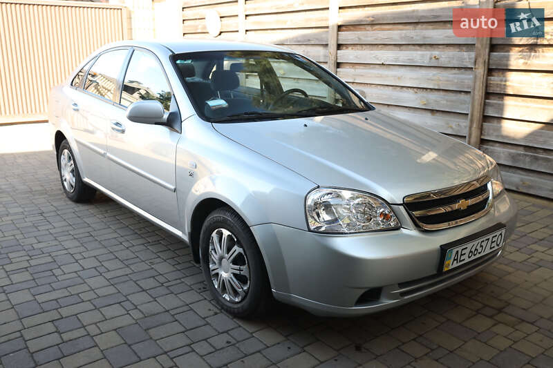 Седан Chevrolet Lacetti 2011 в Дніпрі