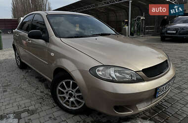 Хетчбек Chevrolet Lacetti 2005 в Кропивницькому