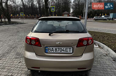 Хетчбек Chevrolet Lacetti 2005 в Кропивницькому