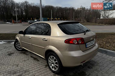 Хетчбек Chevrolet Lacetti 2005 в Кропивницькому