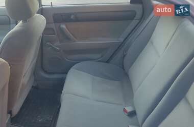 Седан Chevrolet Lacetti 2011 в 
