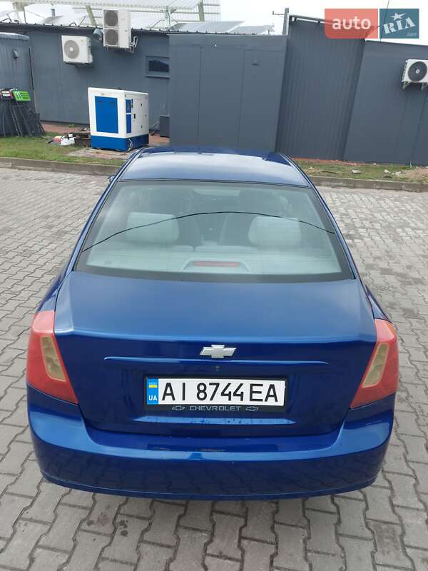 Седан Chevrolet Lacetti 2005 в Киеве