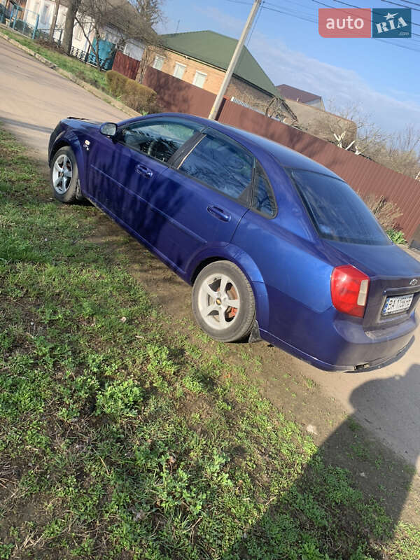 Седан Chevrolet Lacetti 2004 в Кропивницком фото 3 Седан Chevrolet Lacetti 2004 в Кропивницком