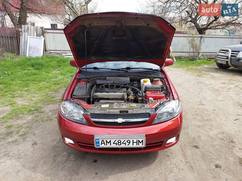 Хэтчбек Chevrolet Lacetti 2006 в Изюме