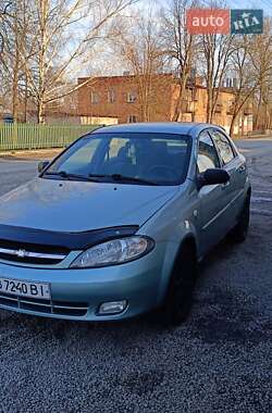 Хэтчбек Chevrolet Lacetti 2007 в 