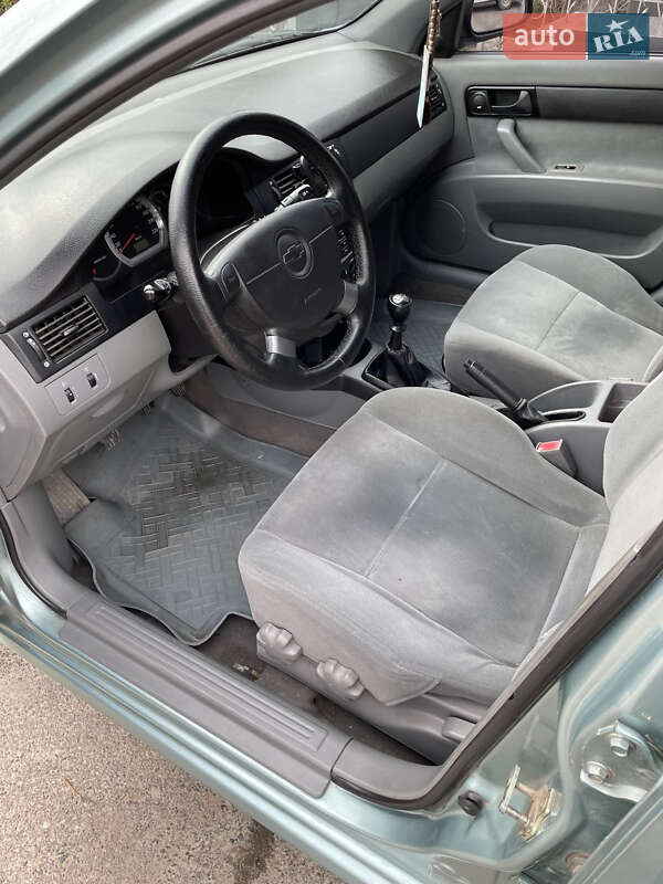 Седан Chevrolet Lacetti 2005 в Львові