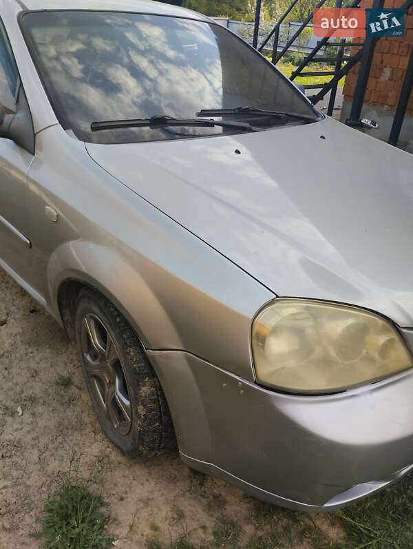Седан Chevrolet Lacetti 2007 в Вашківцях