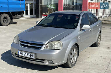 Седан Chevrolet Lacetti 2004 в 