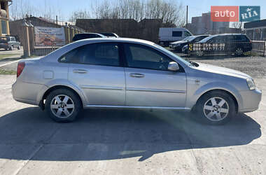 Седан Chevrolet Lacetti 2004 в 