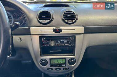 Хетчбек Chevrolet Lacetti 2007 в 