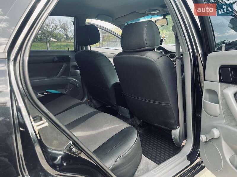 Седан Chevrolet Lacetti 2012 в Черкассах