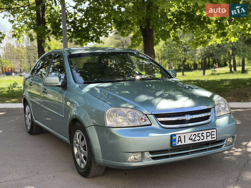 Седан Chevrolet Lacetti 2004 в Рівному