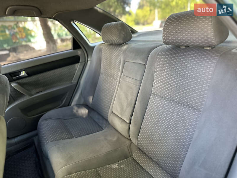 Седан Chevrolet Lacetti 2004 в Рівному