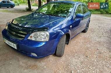 Седан Chevrolet Lacetti 2008 в Кривом Роге