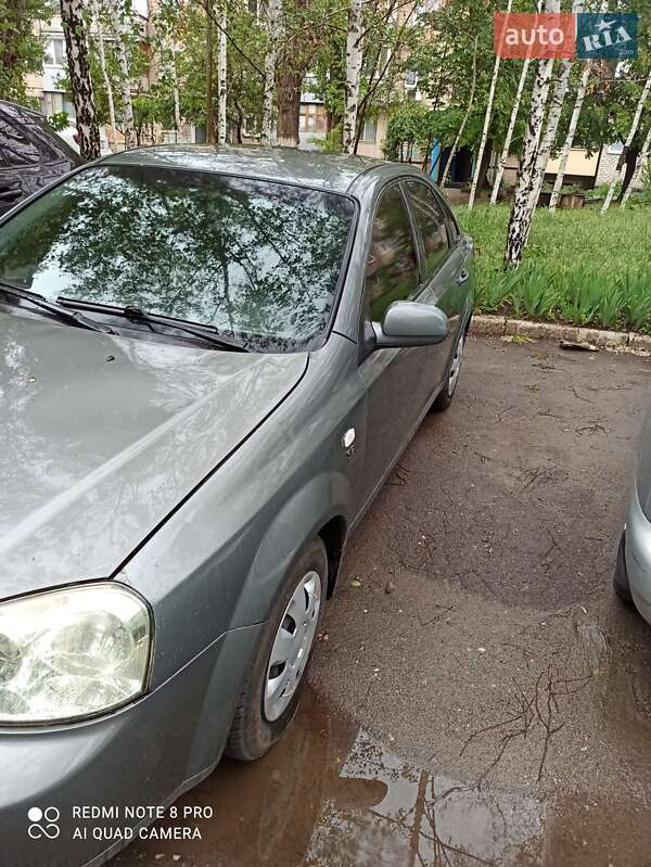 Седан Chevrolet Lacetti 2011 в Кривому Розі