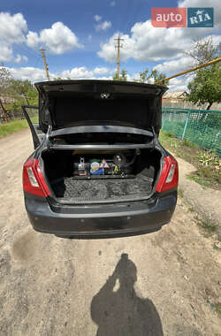 Седан Chevrolet Lacetti 2011 в 