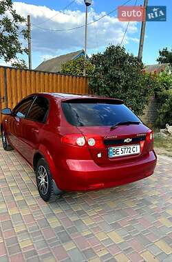 Хетчбек Chevrolet Lacetti 2008 в 